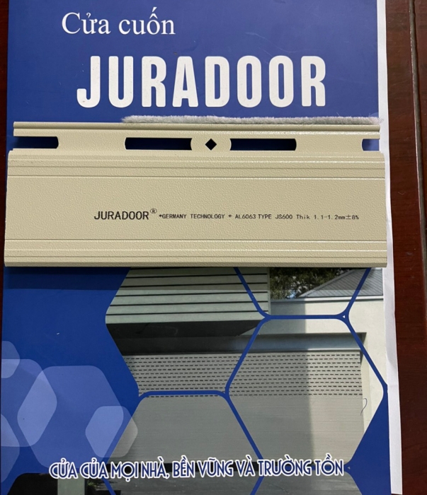 Cửa nhôm khe thoáng JRS600